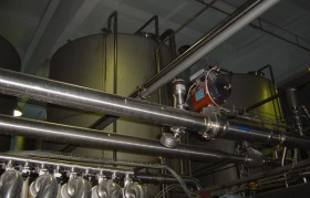 聚丙烯酰胺作用与用途是什么？？？？？？主要特点有哪些？？？？？？